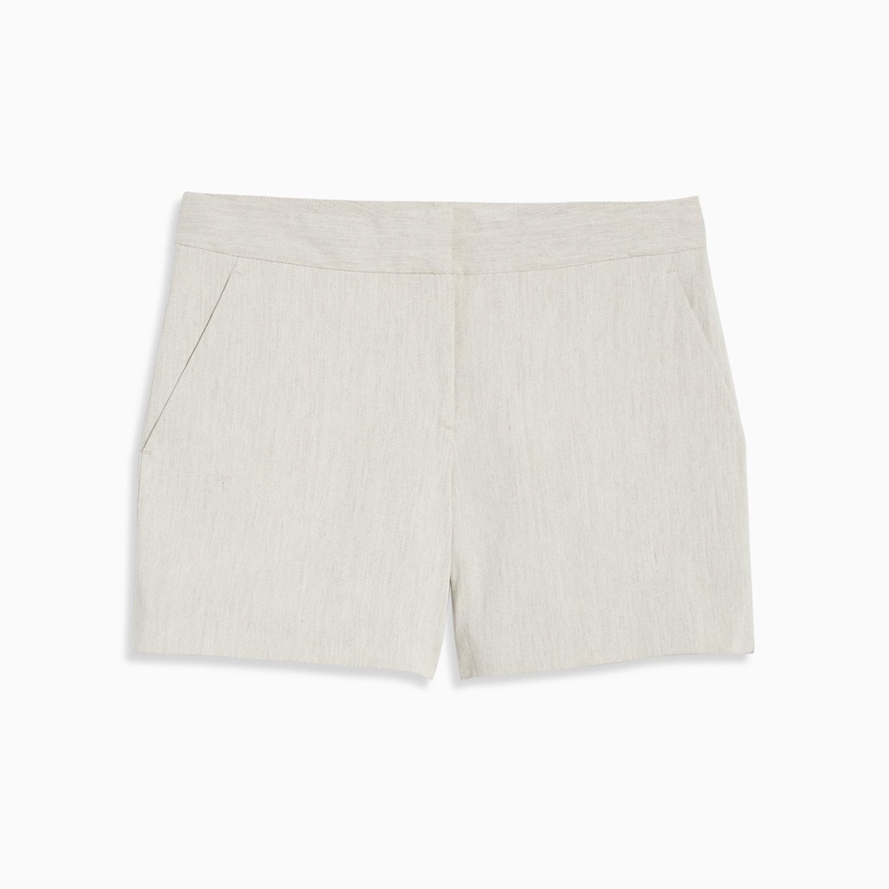 Theory Lynie R Linen Blend Shorts in Flax/White (M